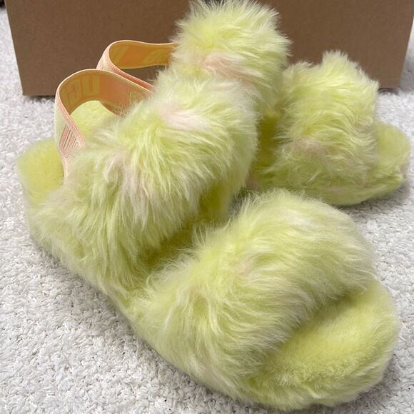NIB- UGG- 6 & 7 - Picture 1 of 9